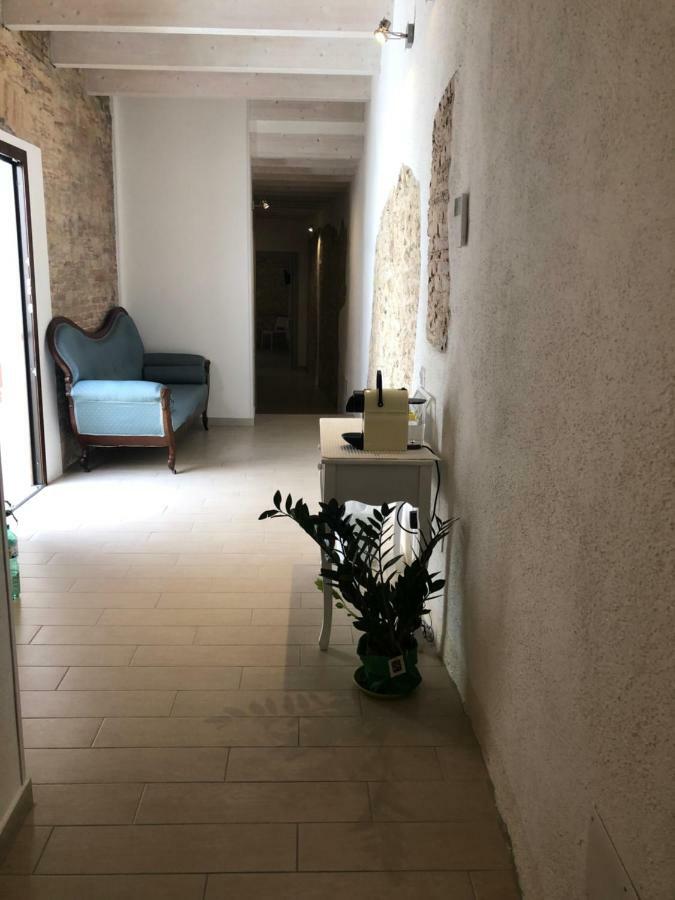 Bed and Breakfast Al Corso Cagliari Zewnętrze zdjęcie